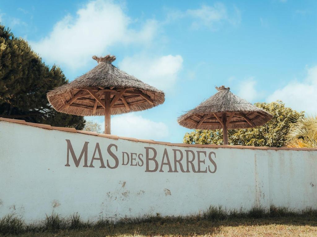 Hotel Mas Des Barres Saintes-Maries-de-La-Mer Exterior foto